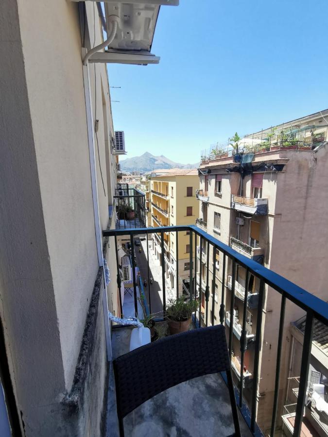 Il Tempo E La Stanza Lägenhet Palermo Exteriör bild